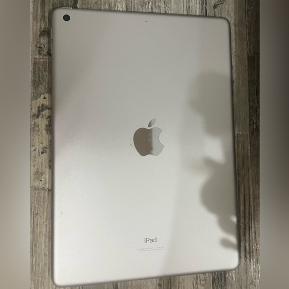 APPLE IPAD 10th generation - Picture 2 of 2